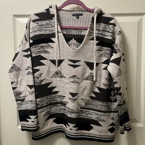 American Eagle Outfitters Cotton Hooded Sweater Size M